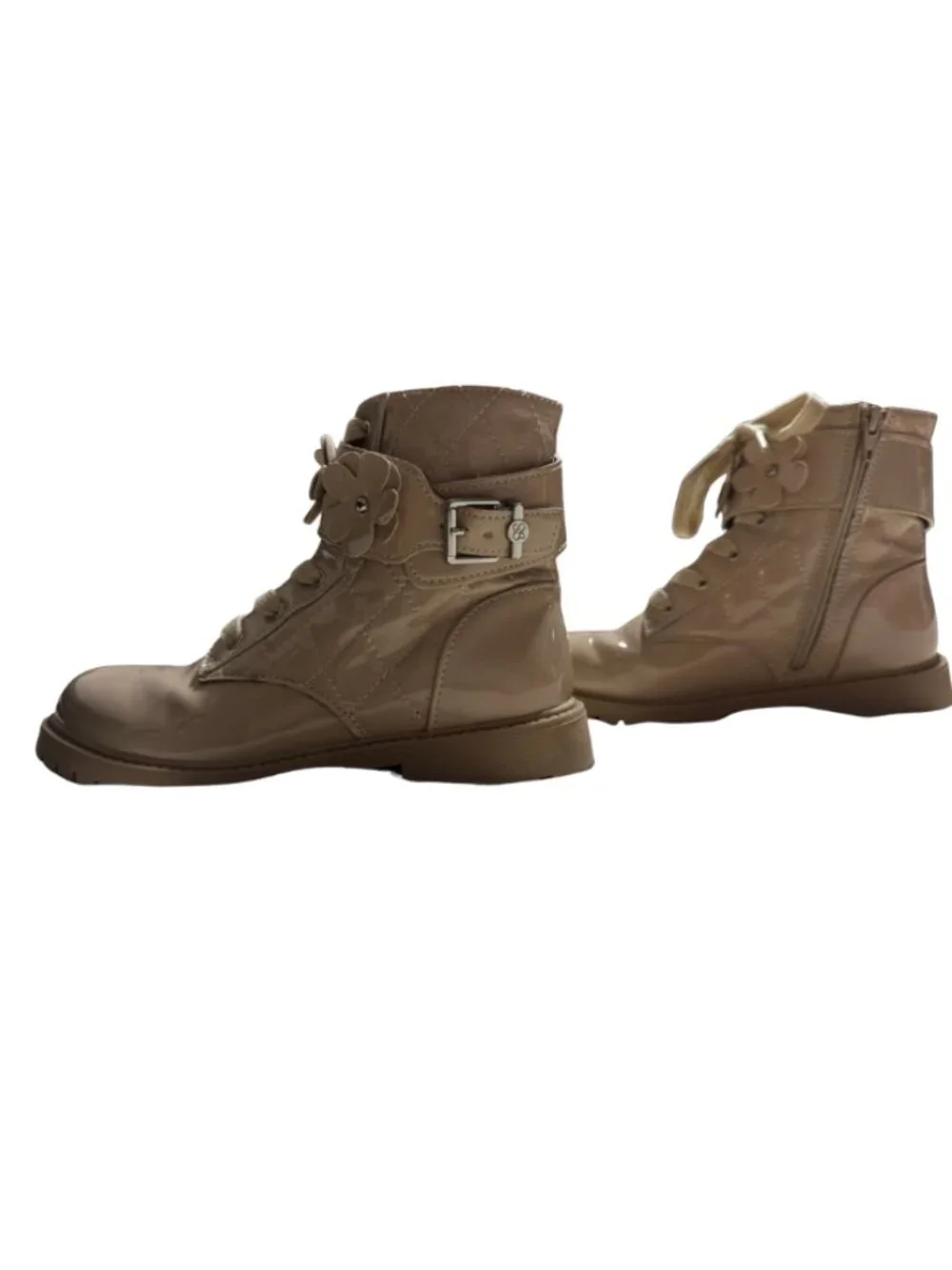 Jessica Simpson ute jessica